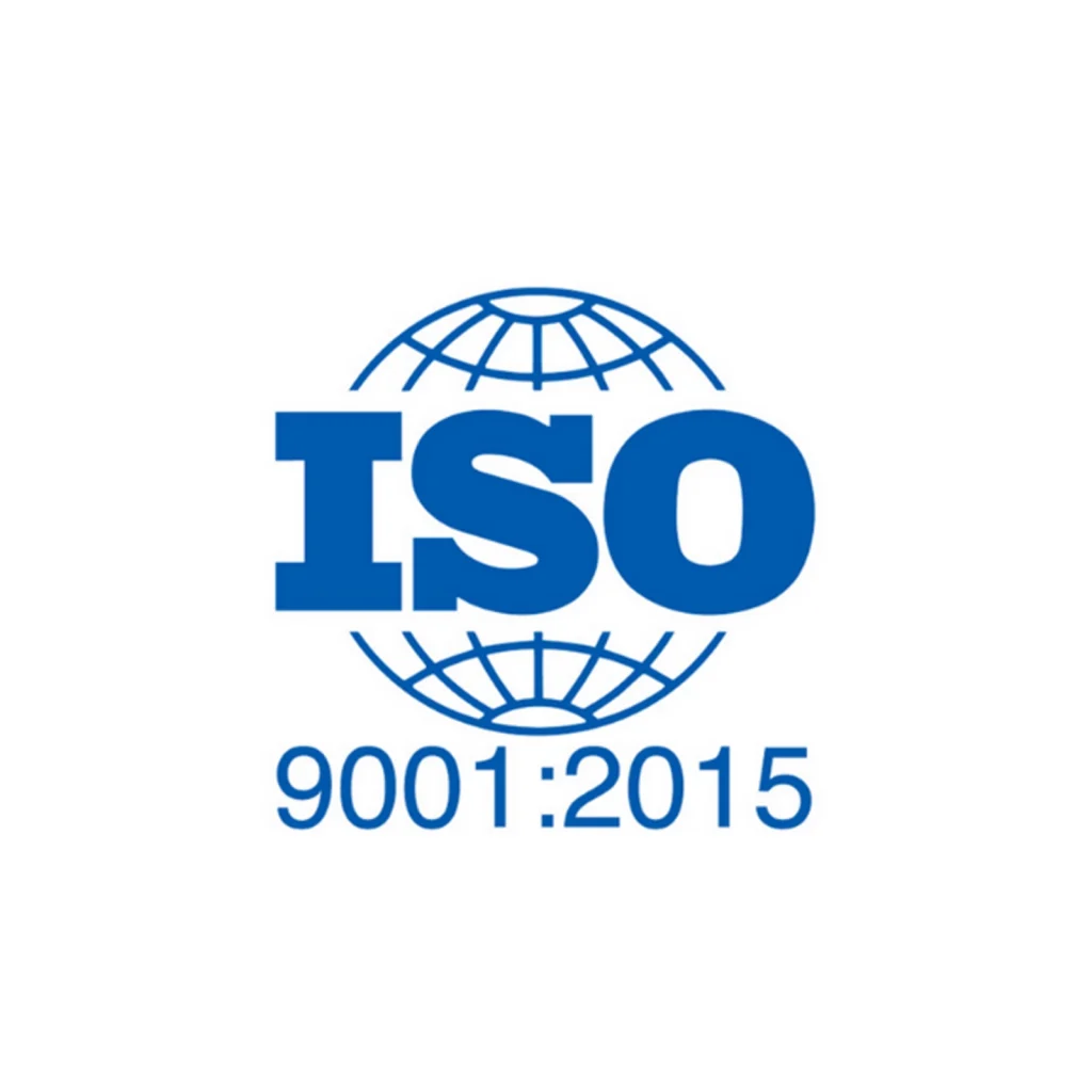 ISO 9001:2015-sertifiseringslogo i blått med "ISO" over en globus og "9001:2015" under, vist på hvit bakgrunn.