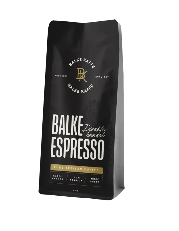 En elegant svart pose med Balke Espresso kaffe, elegant merket som rent håndverksbrygg. Denne pakken på 1 kg har en rik mørk stek laget av 100 % Arabica-bønner, og tilbyr en utsøkt smaksopplevelse for ekte kaffeelskere.